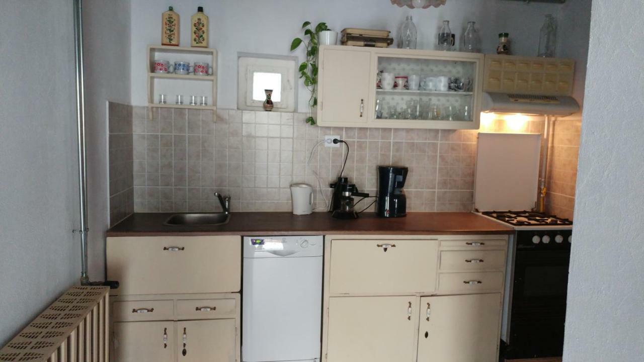Oncsa Vendeghaz Hotel Gyöngyös Eksteriør billede
