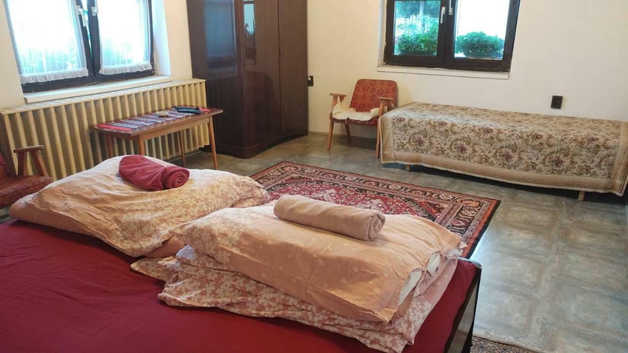 Oncsa Vendeghaz Hotel Gyöngyös Eksteriør billede